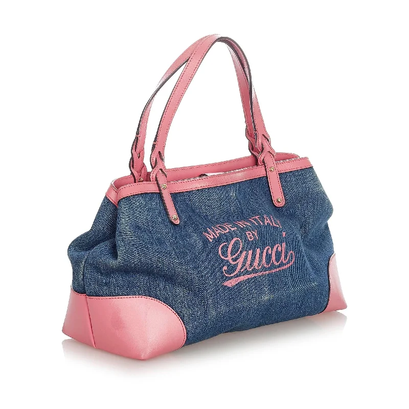 Women Gucci bags with interlocking G hardware for a classic lookGucci Craft Denim Tote Bag (kt80H9)