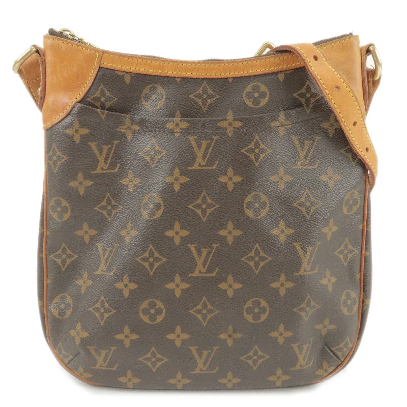 Louis Vuitton Twist bags with a contrast - colored interior for visual interestLouis Vuitton Monogram Odeon PM Shoulder Bag Crossbody Bag M56390