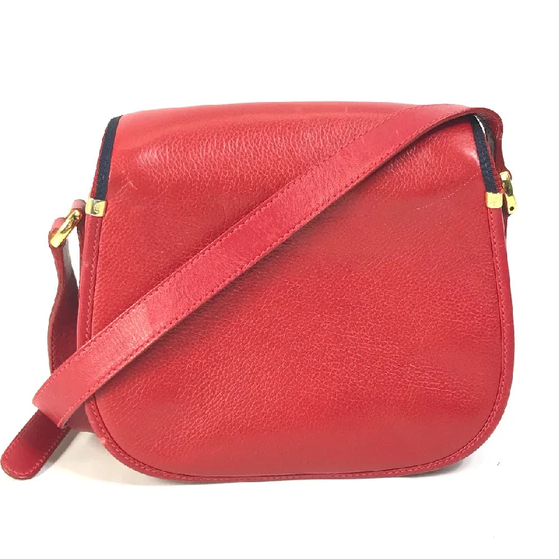 Gucci tote bags for women with a spacious interiorGUCCI Shoulder Bag 007.261.0107 leather Red Old Gucci Interlocking G mens Secondhand