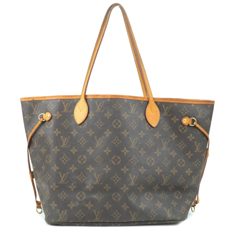 Louis Vuitton backpacks with a padded back panel for comfort during long - wearLouis Vuitton Monogram Neverfull MM Tote Bag M40156