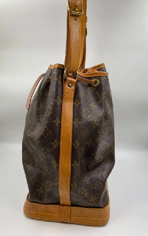 Louis Vuitton Alma bags featuring the signature top - handle designLouis Vuitton Noé Bag