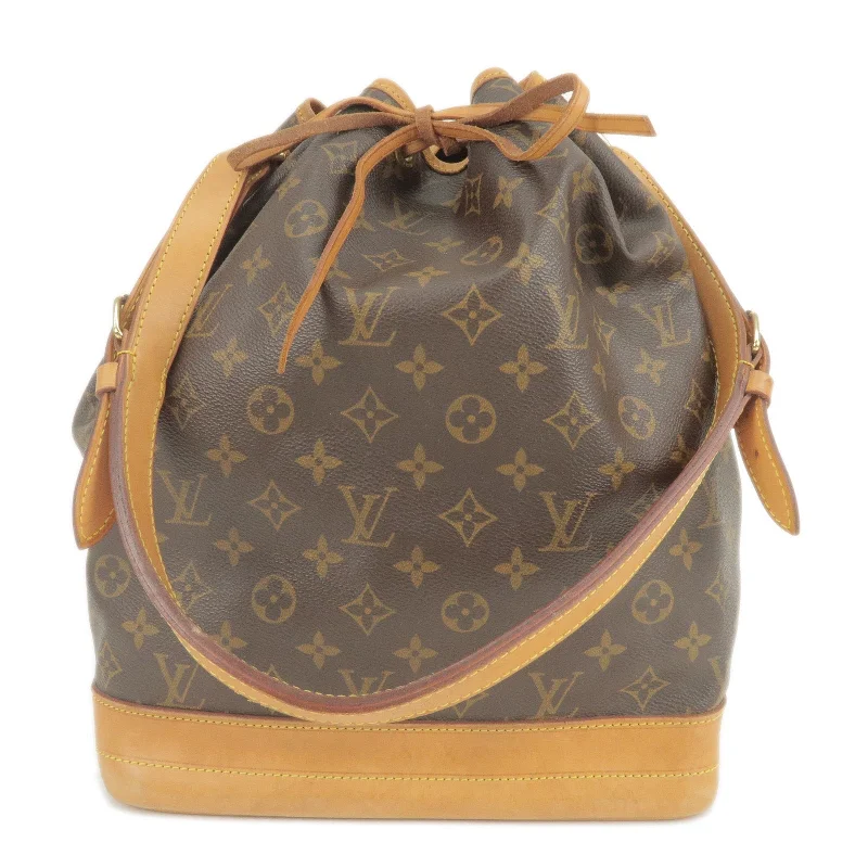 Louis Vuitton tote bags with a spacious interior and multiple pocketsLouis Vuitton Monogram Noe Shoulder Bag Hand Bag M42224