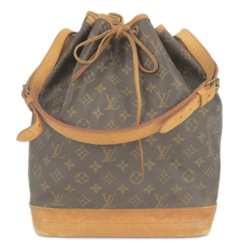 Louis Vuitton Speedy bags in monogram canvas for a classic lookLouis Vuitton Monogram Noe Shoulder Bag M42224