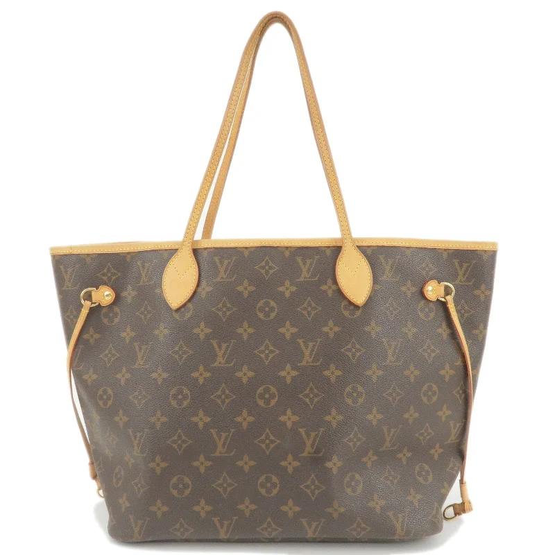 Louis Vuitton Twist bags with a contrast - colored interior for visual interestLouis Vuitton Monogram Neverfull MM Tote Bag M40156