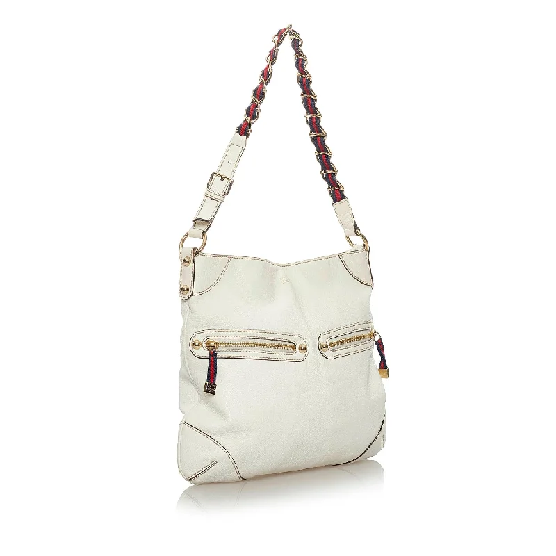 Ladies Gucci shoulder bags with a single - handle designGucci Capri Ranch Kid Leather Hobo Bag (37210)