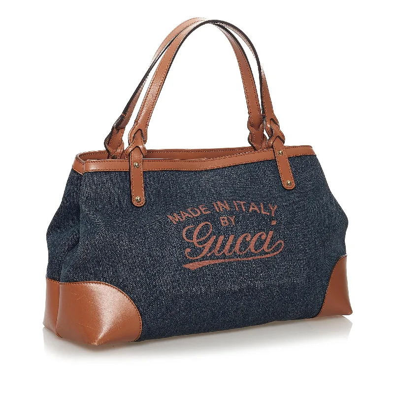 Gucci Marmont bags for women with a contrast - colored interiorGucci Craft Denim Tote Bag (31576)