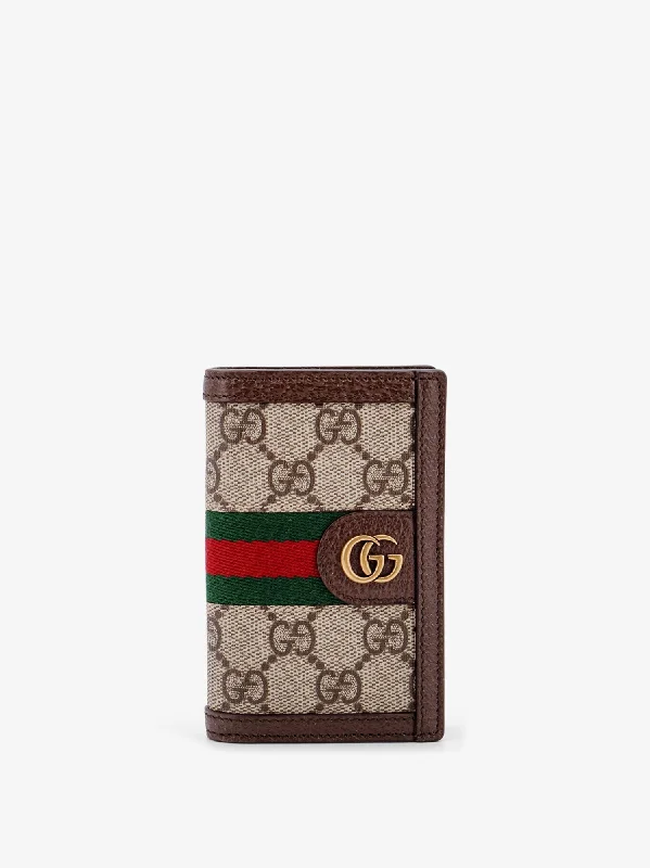 Ladies Gucci Dionysus bags with a detachable shoulder strapGucci Man Gucci Man Brown Cardcases