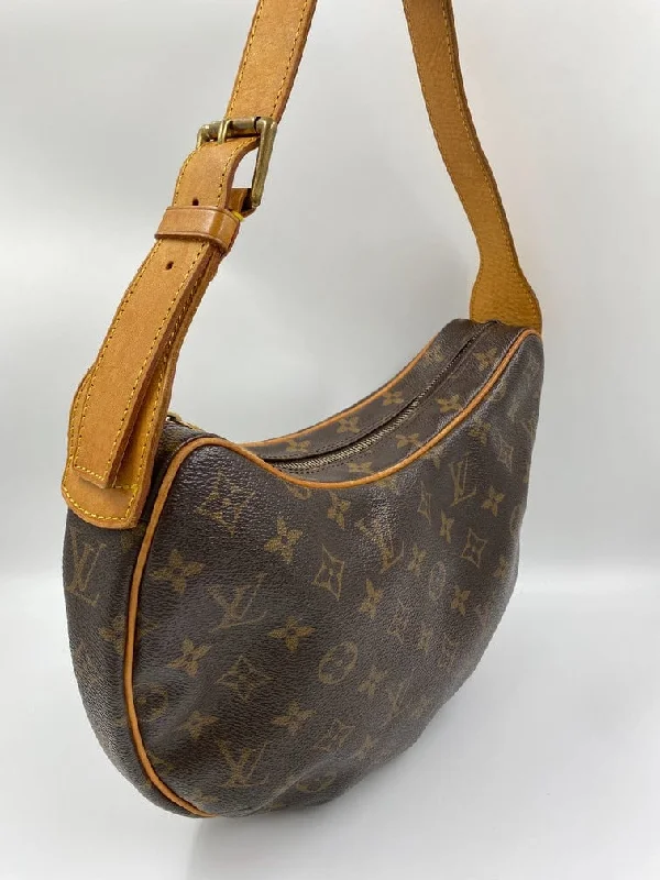 Ladies Louis Vuitton shoulder bags with a single - handle silhouetteLouis Vuitton Croissant MM