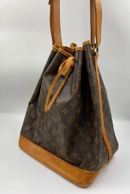 Louis Vuitton bags with a zip - around closure for enhanced securityLouis Vuitton Noé Bag