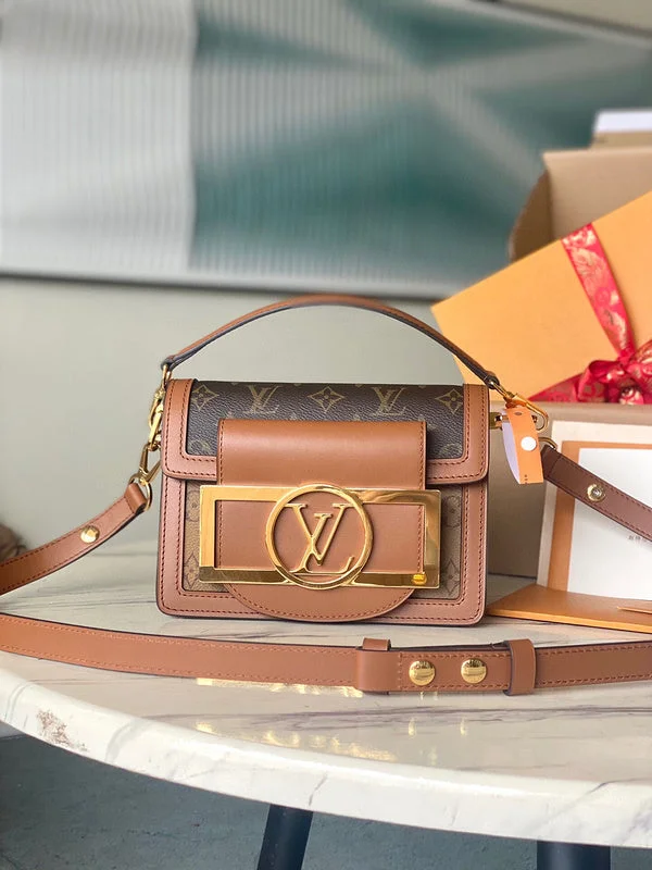 Louis Vuitton Capucines bags with smooth calfskin leather for luxuryBC - LOUIS VUITTON BAGS - 046