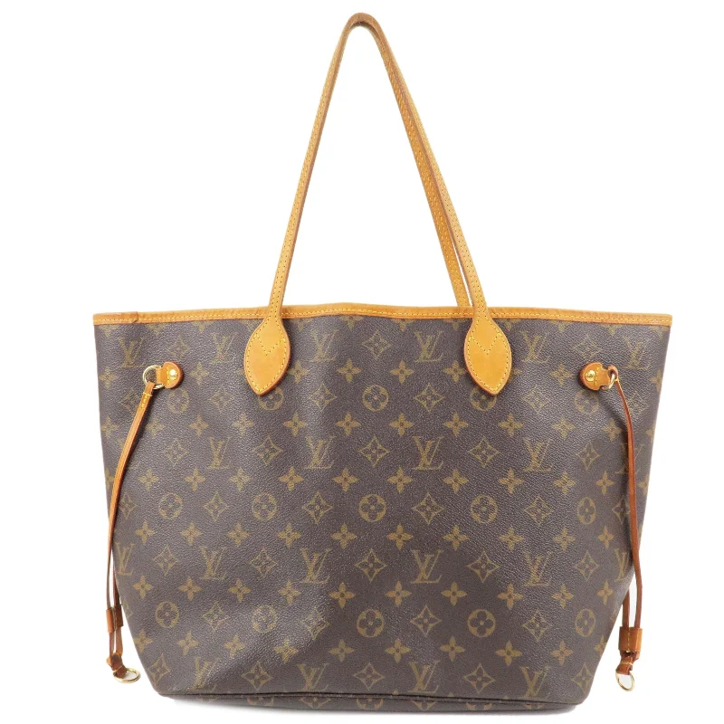 Louis Vuitton tote bags with a spacious interior and multiple pocketsLouis Vuitton Monogram Neverfull MM Tote Bag M40156