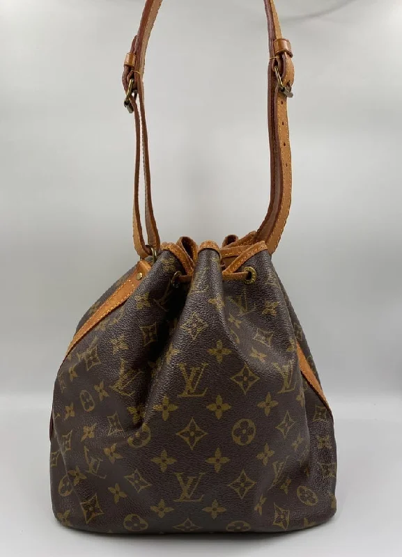 Louis Vuitton backpacks with a padded back panel for comfort during long - wearLouis Vuitton Petit Noé Bag