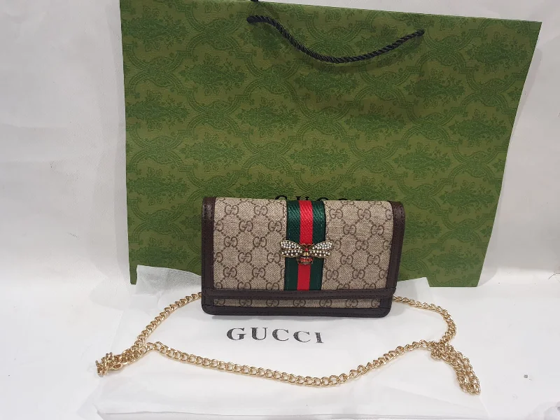 Ladies Gucci Dionysus bags with a detachable shoulder strapGucci Margaret Bee Handbag