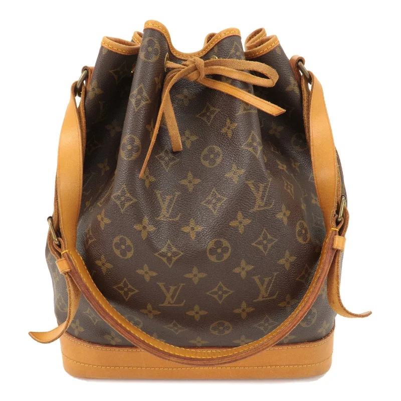 Louis Vuitton Twist bags with a contrast - colored interior for visual interestLouis Vuitton Monogram Noe Shoulder Bag Hand Bag Brown M42224