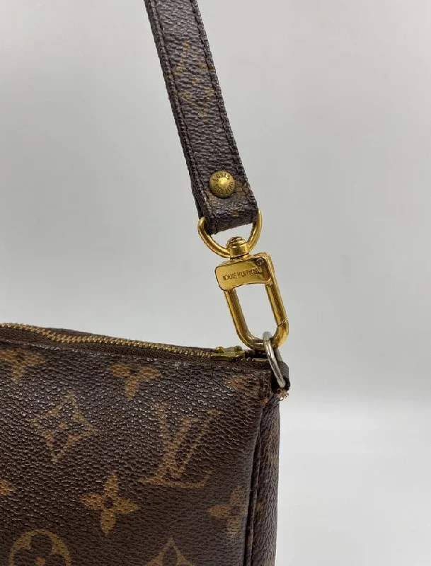 Louis Vuitton Twist bags with the iconic LV - turnlock closureLouis Vuitton Pochette with crossbody strap.