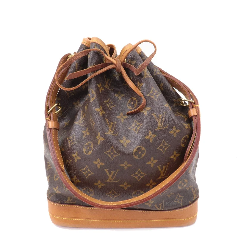 Louis Vuitton bags with a chain - link trim and a leather body for a modern edgeLouis Vuitton Monogram Noe Shoulder Bag Hand Bag Brown M42224