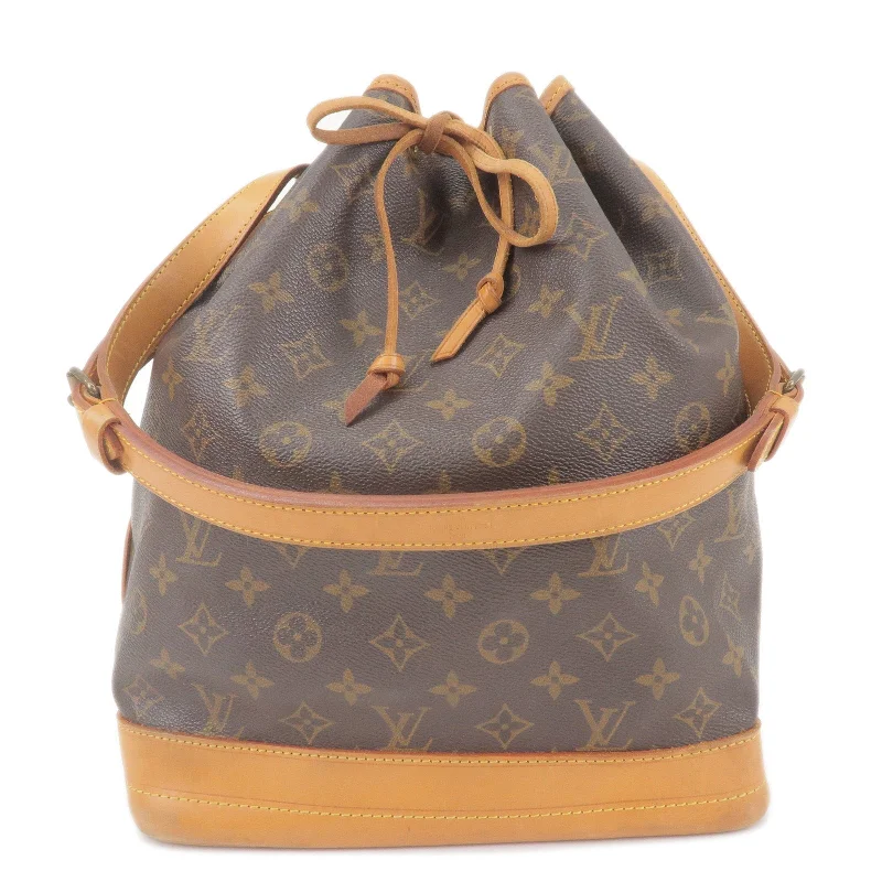 Louis Vuitton Twist bags with a snakeskin - effect panel for a bold lookLouis Vuitton Monogram Noe Shoulder Bag Hand Bag M42224