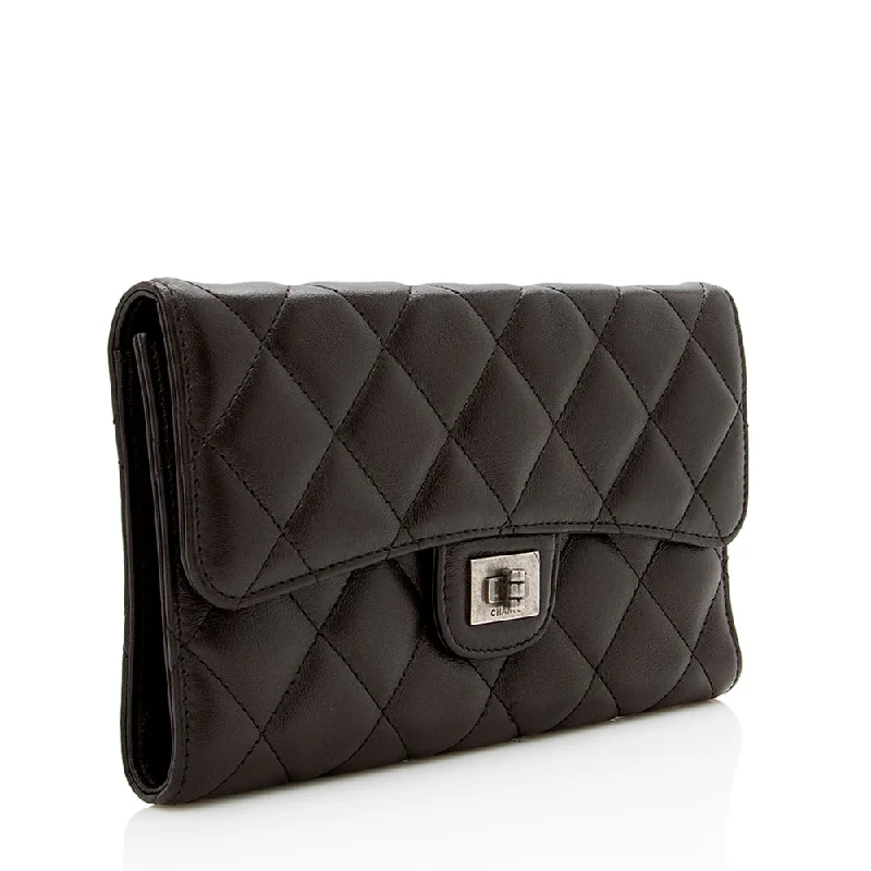 Chanel bags in luxury boutiques worldwideChanel Lambskin 2.55 Reissue Long Wallet (15615)