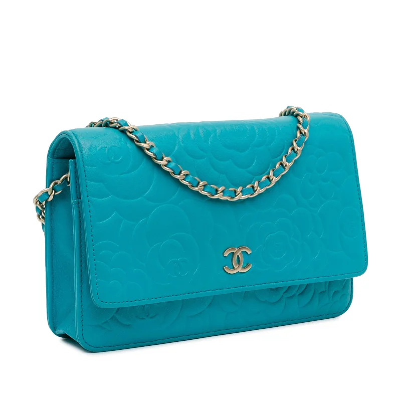 Chanel bags perfect for everyday elegChanel Lambskin Camellia Embossed Wallet On Chain (mlSvTa)