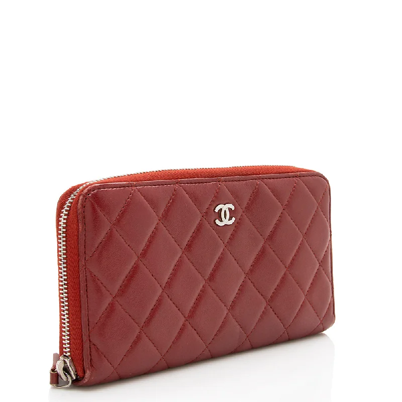 Chanel bags with iconic stitching detailsChanel Lambskin CC Zip Around Wallet (17494)