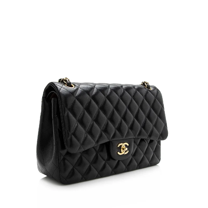 Chanel bags for the minimalist fashionChanel Lambskin Classic Jumbo Double Flap Bag (22321)