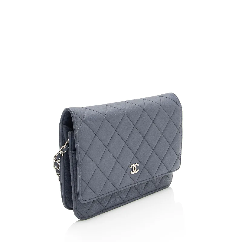 Chanel Lightweight Handbag for Daily ErrandsChanel Lambskin Classic Wallet on Chain (4UYzRi)