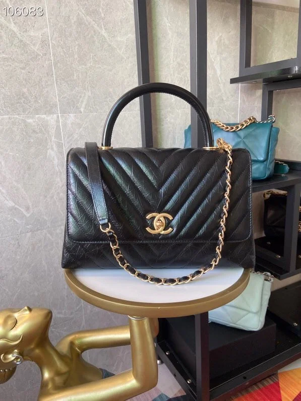 Chanel Lightweight Handbag for Daily ErrandsWF - Chanel Bags - 2022