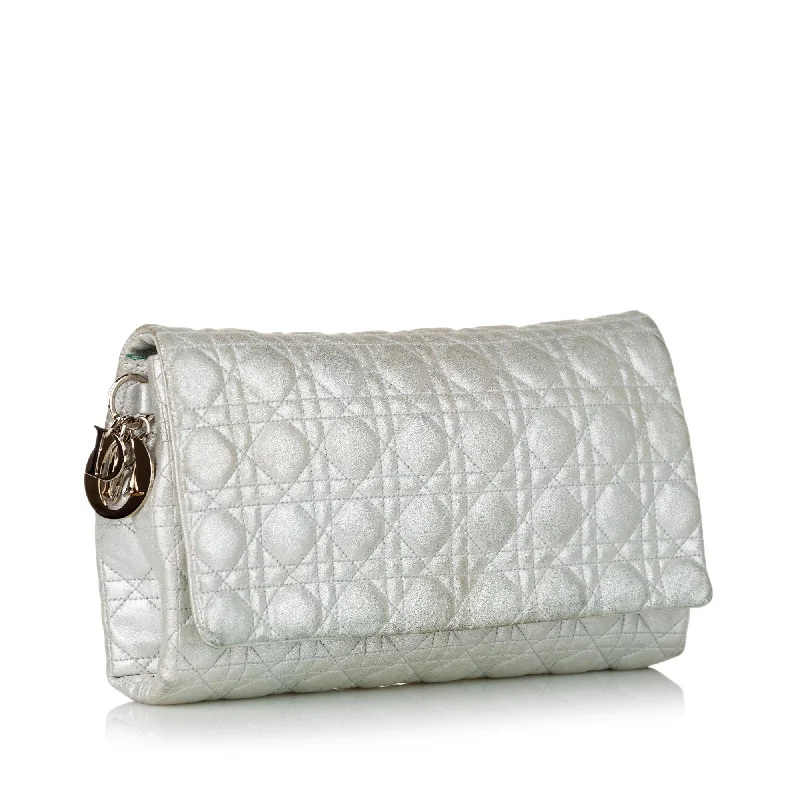 Christian Dior bags with a quilted pattern and gold - toned hardwareChristian Dior Cannage Leather Clutch Bag