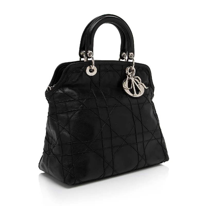 Christian Dior handbags with a detachable mirror for on - the - go touch - upsDior Leather Granville Medium Tote (7i1j1W)