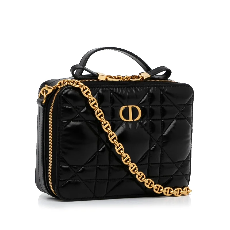 Stylish Christian Dior shoulder bags with a tassel - adorned zipperDior Macrocannage Caro Box Bag (QoKajt)