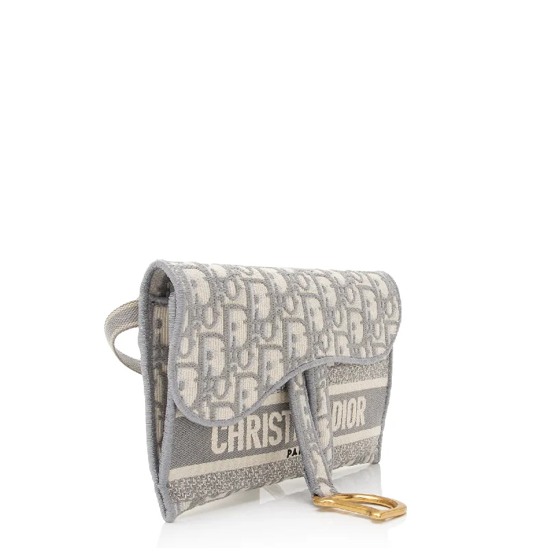 Luxury Christian Dior crossbody bags with a chain - link strapDior Oblique Slim Saddle Pouch (fZrtcw)