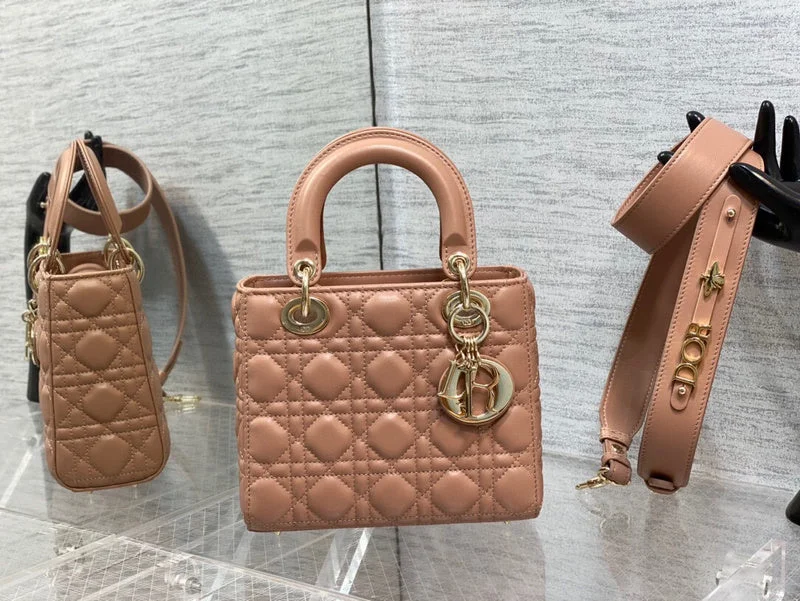 Christian Dior handbags with a detachable mirror for on - the - go touch - upsWF - Dior Bags - 363