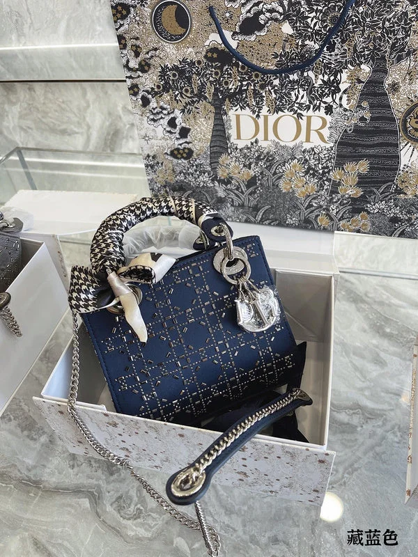 Christian Dior bags with a detachable coin purse insideWF - Dior Bags - 333