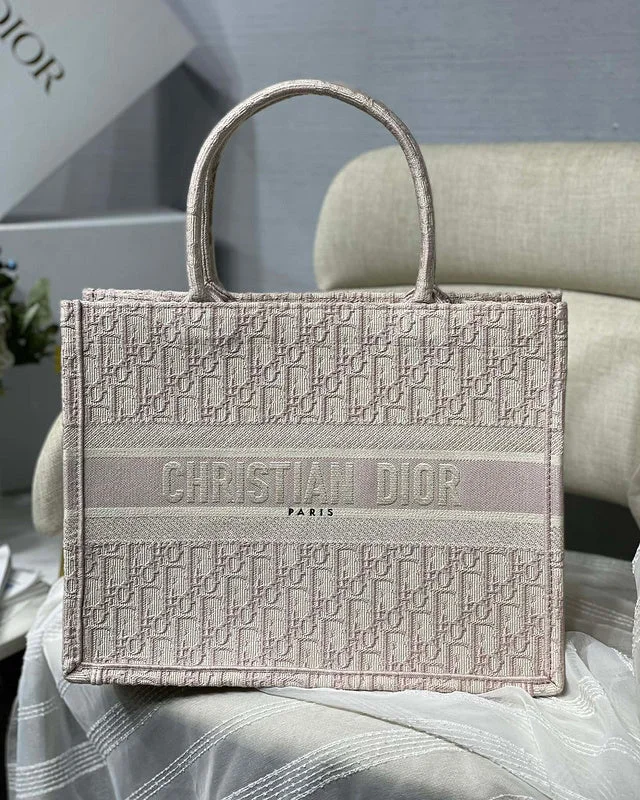 Fashion - forward Christian Dior tote bags for the modern womanWF - Dior Bags - 327