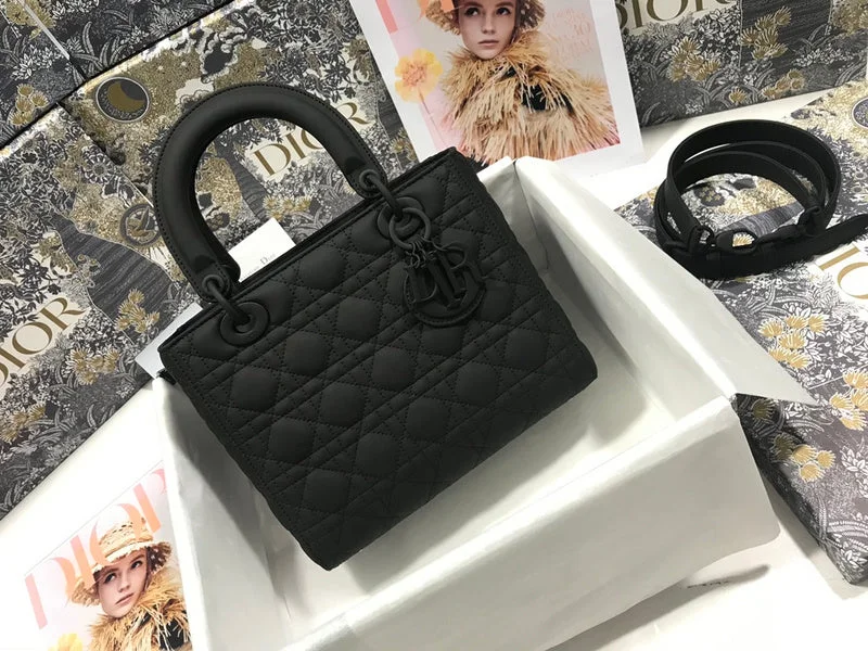 Christian Dior handbags with a detachable mirror for on - the - go touch - upsWF - Dior Bags - 343