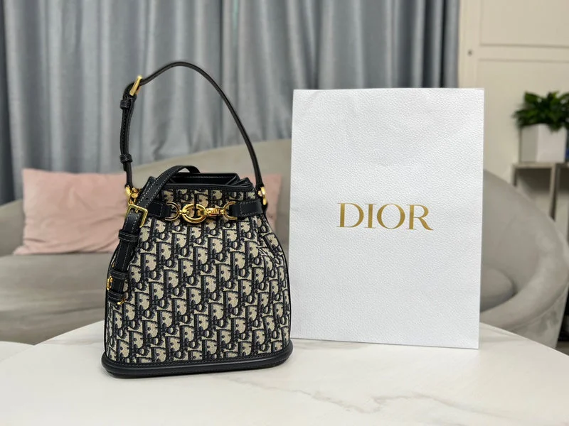 Fashion - forward Christian Dior tote bags for the modern womanWF - Dior Bags - 301