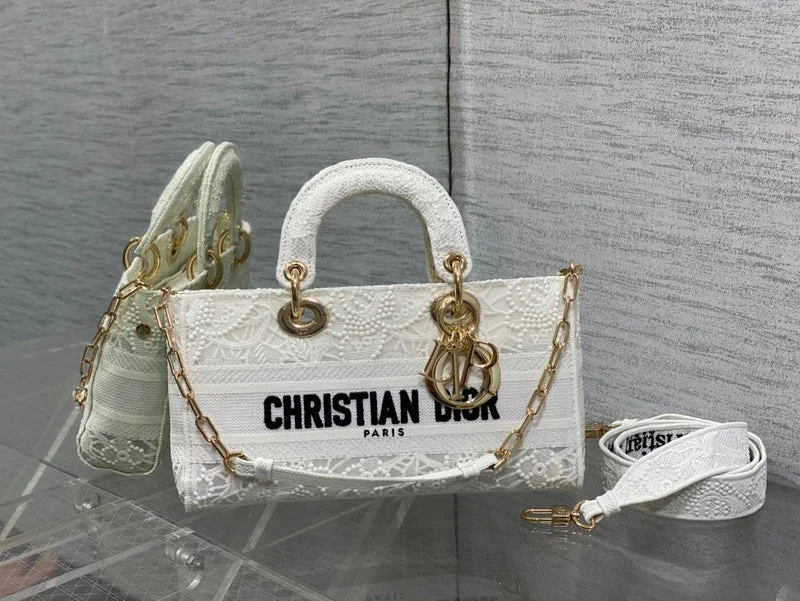 Christian Dior handbags with a detachable mirror for on - the - go touch - upsWF - Dior Bags - 306