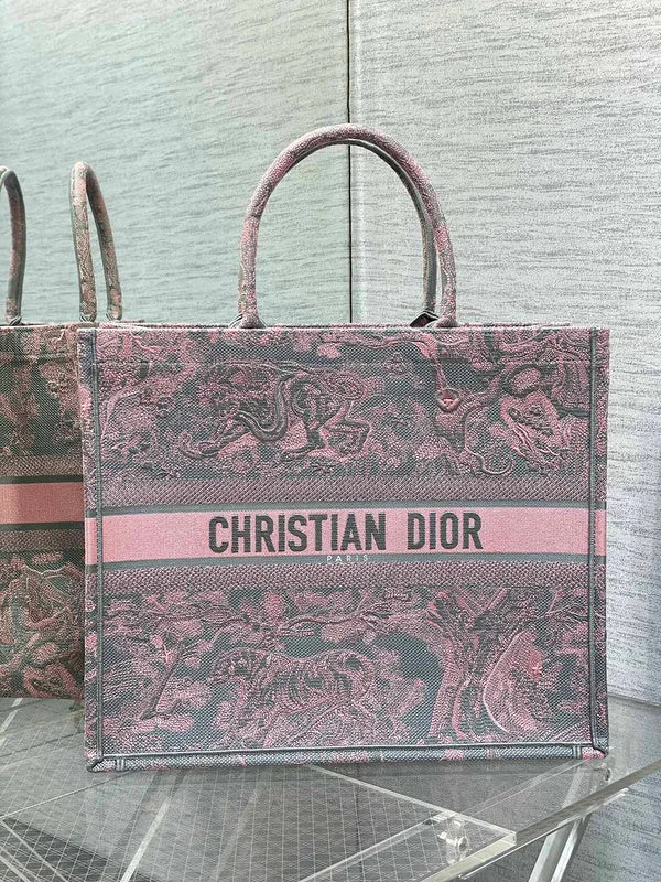 Christian Dior bags with a quilted pattern and gold - toned hardwareWF - Dior Bags - 308