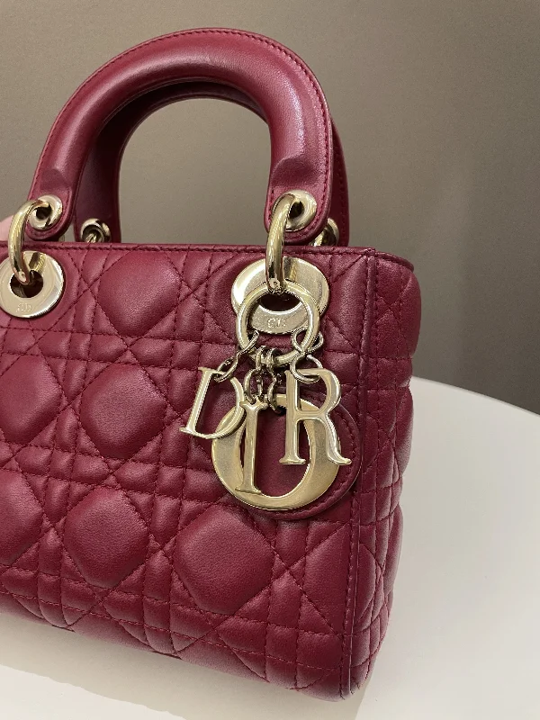 Christian Dior handbags with a back - pocket for quick storageDior Lady Dior Mini Deep Red